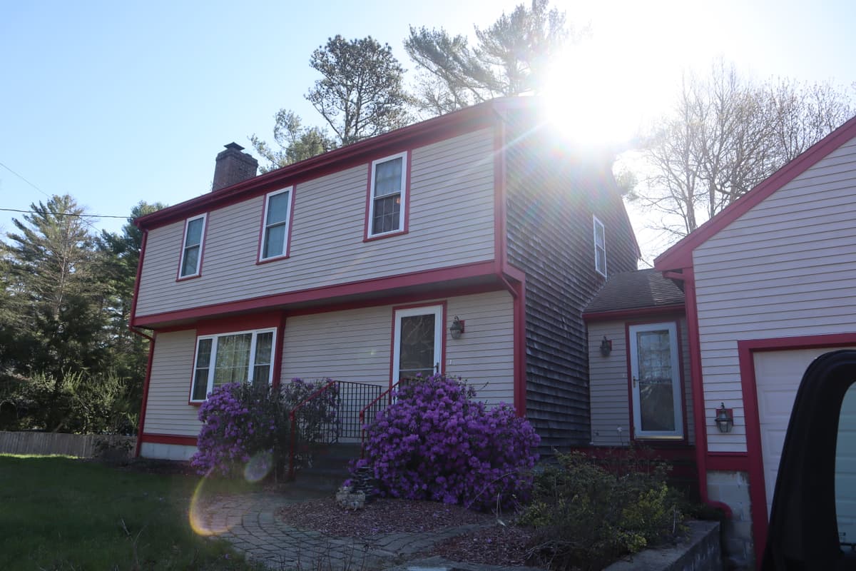 Before shot of Siding Cleaning
